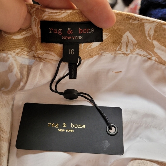 Rag and Bone Ivy Print Tan Linen Blend Shorts - Picture 5 of 7